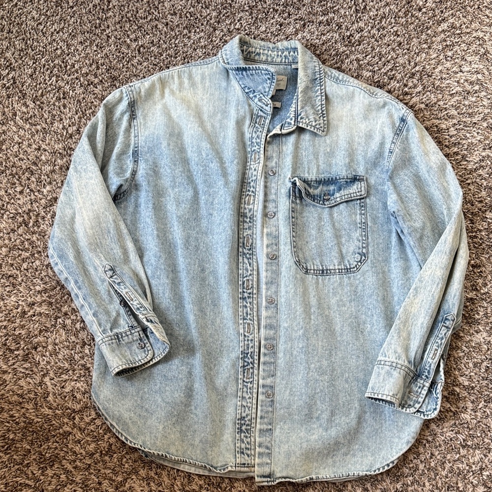 Universal Thread Light Blue Button Down Shirt - image 1